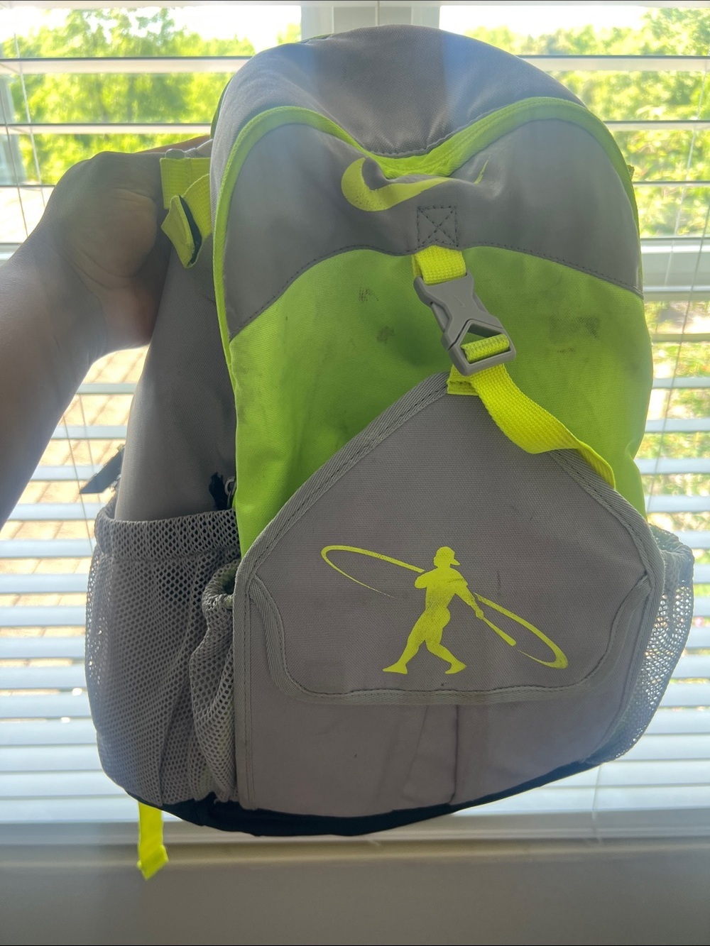 Nike Swingman Men’s Backpack in Neon Yellow and Light Gray (Baseball) - Picture 2 of 14